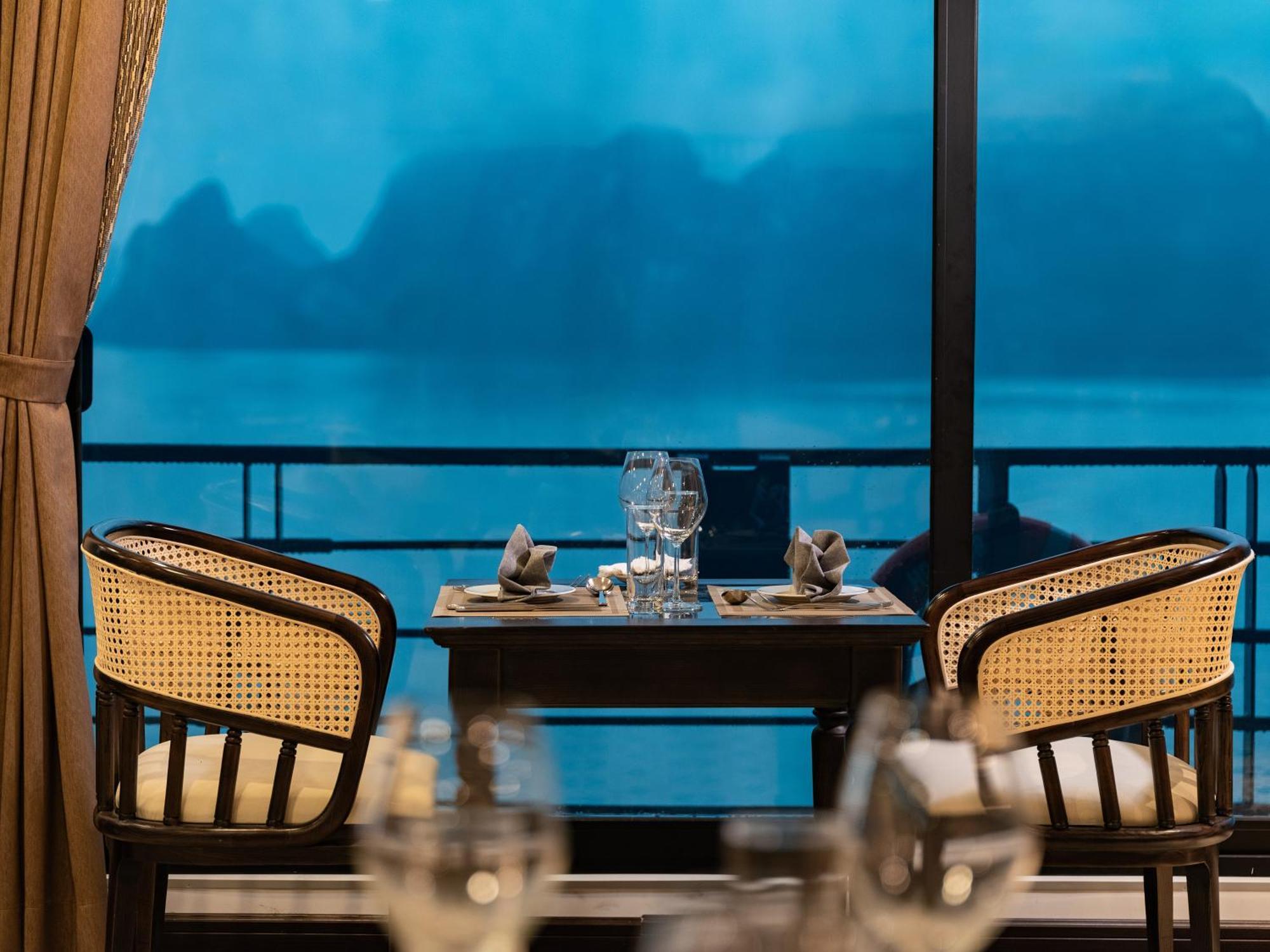 Era Premium Cruises Halong Hotel Ha Long Exterior photo