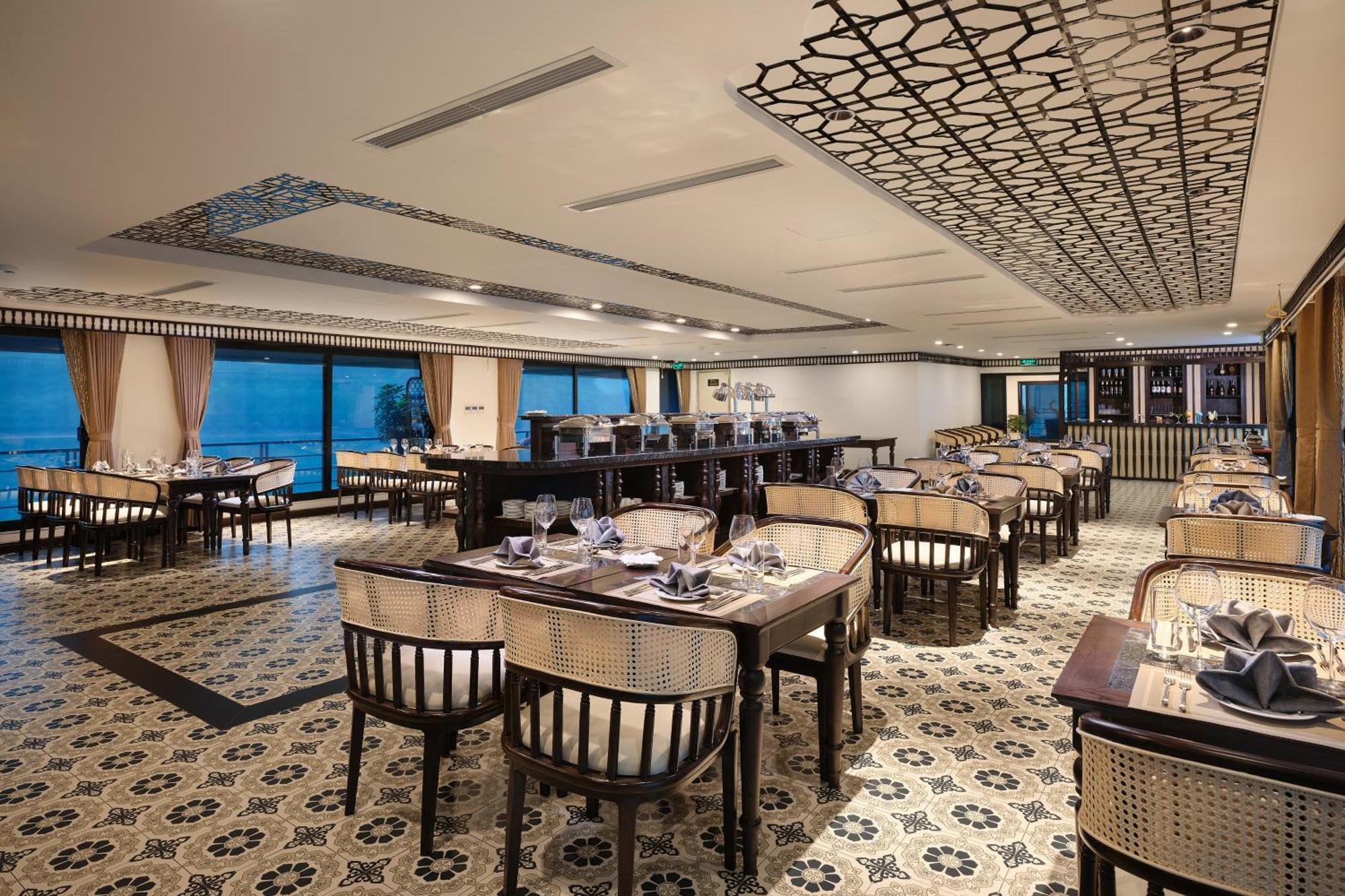 Era Premium Cruises Halong Hotel Ha Long Exterior photo